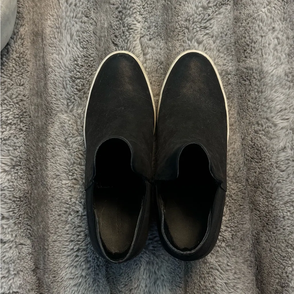 Black Wedge Ankle Boots Size 8 - Image 3