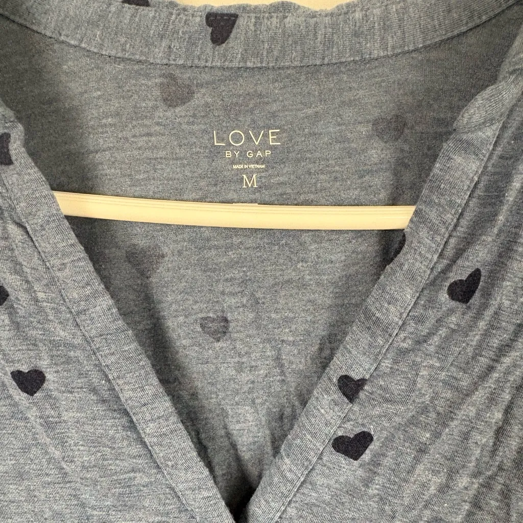Love by Gap Blue Heart Loungewear Button Down Pajama Top Valentine’s Day Cozy M Size M - Image 2