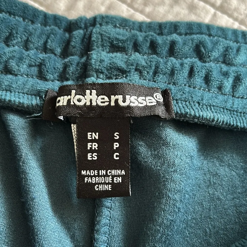 Charlotte Russe Y2k Green velour pull on track High rise bell bottom pants S​​ - Image 3