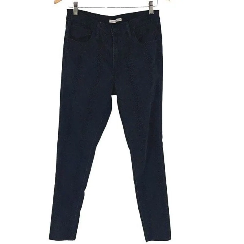 Levis Womens Snake Print‎ 720 High Rise Super Skinny Leg Black Pant Jean Size 30 - Image 2