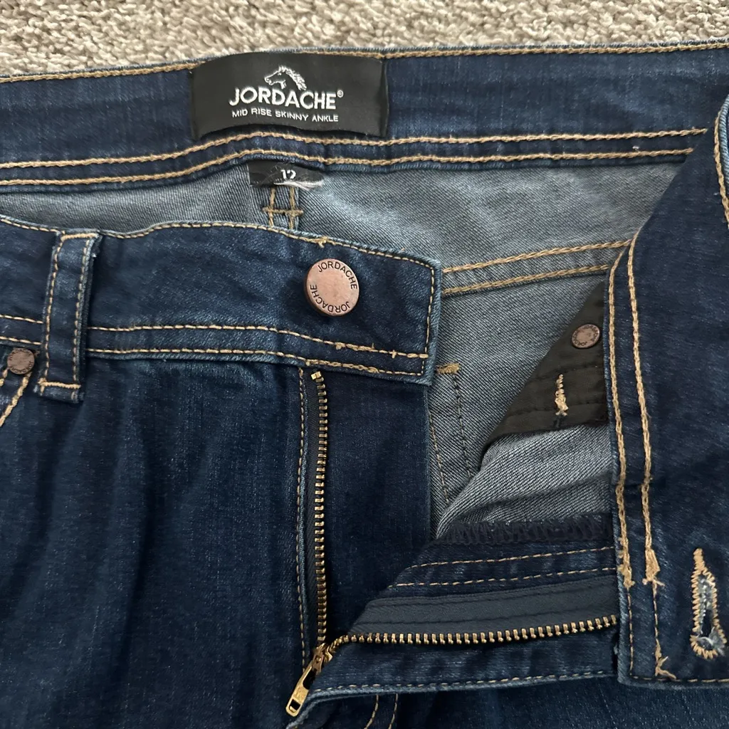 Jordache  Mid Rise Skinny Ankle Jeans - Image 10