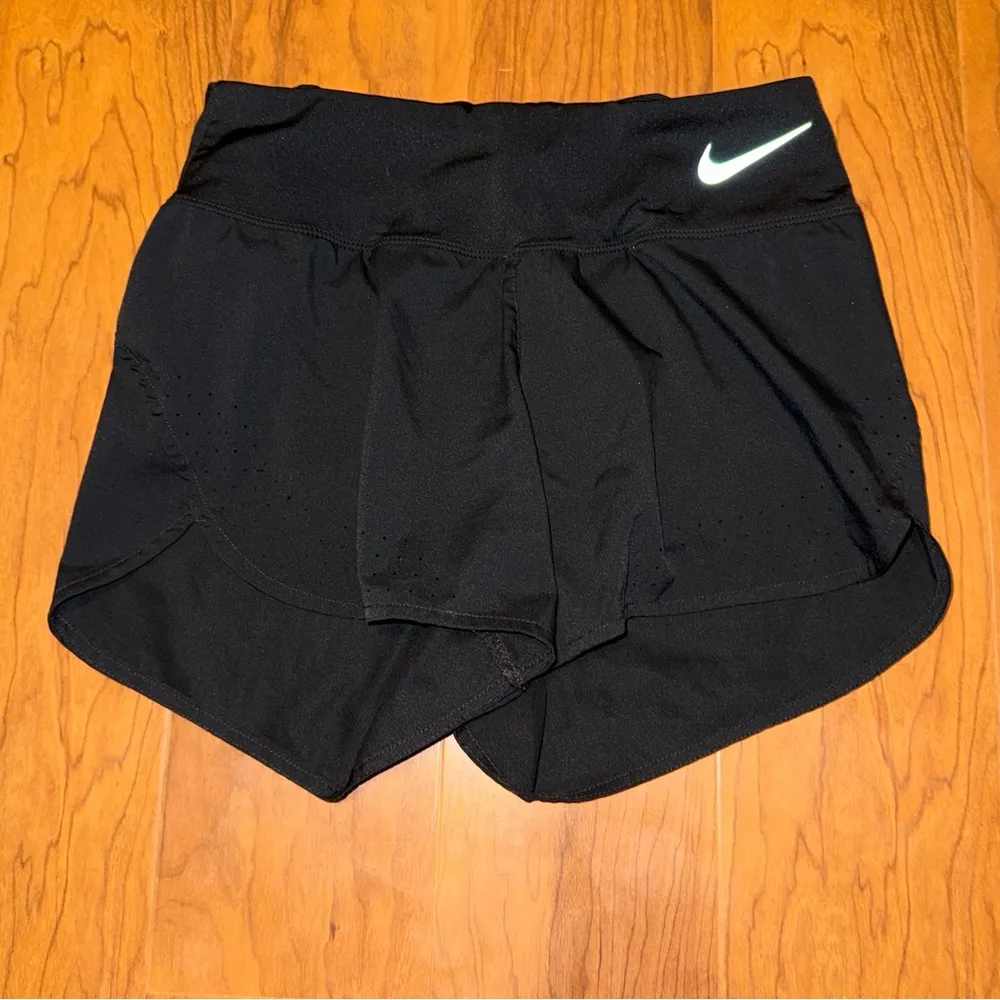 Nike Eclipse 3" Short Women's Running Shorts Black size XS - Image 2