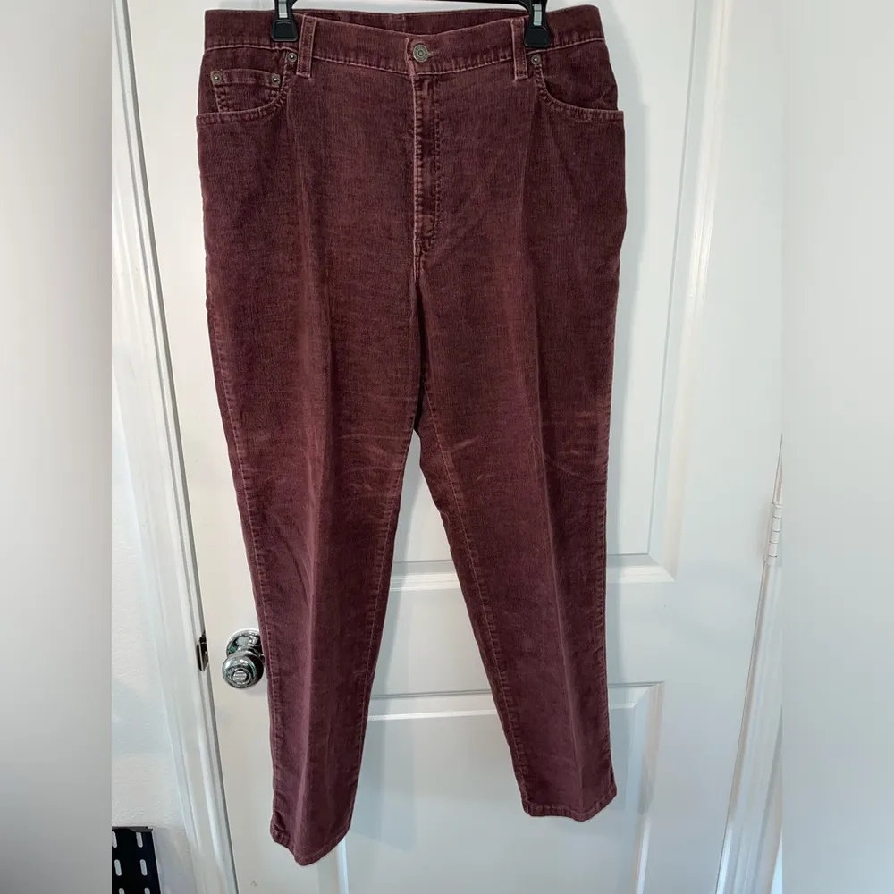 Levi’s 550 Relaxed Fit Tapered Legs Maroon Corduroy Vintage Rare Pants Sz 16 - Image 5