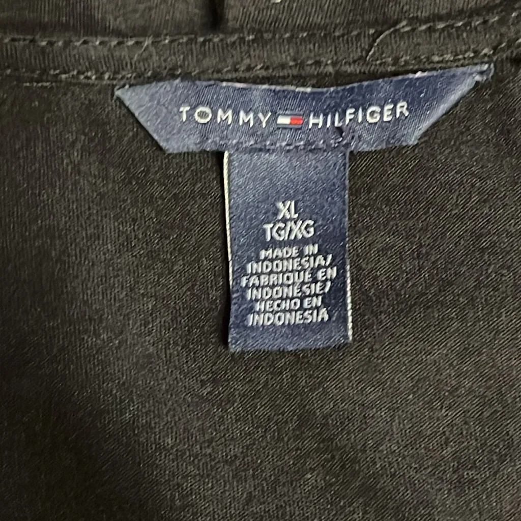 Tommy Hilfiger Ruffle Front Sleeveless Top - Image 5