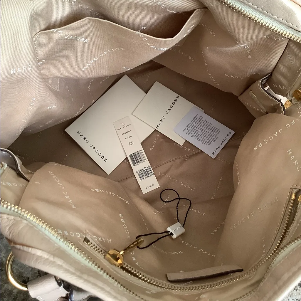 Authentic Marc Jacobs Wellington bag 🔥🔥🔥 - Image 11