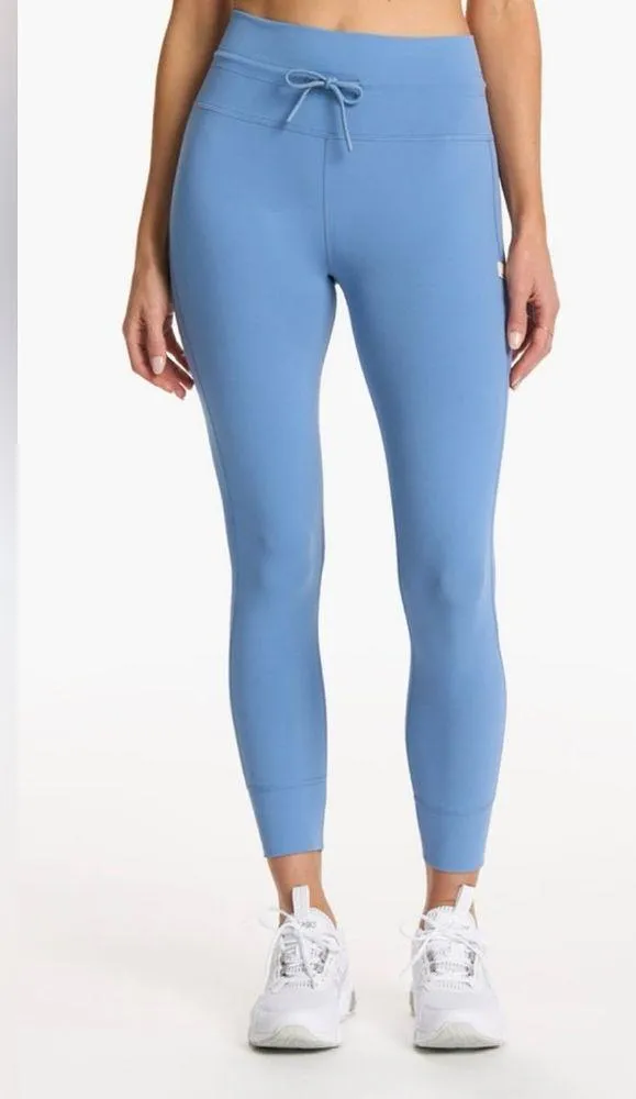 NWT Vuori Daily Leggings Isle Blue Breathelnteock Size S - Image 5