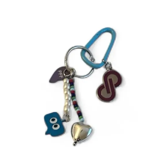 Fashion jewelry lot with poshmark keychain charms - Image 3