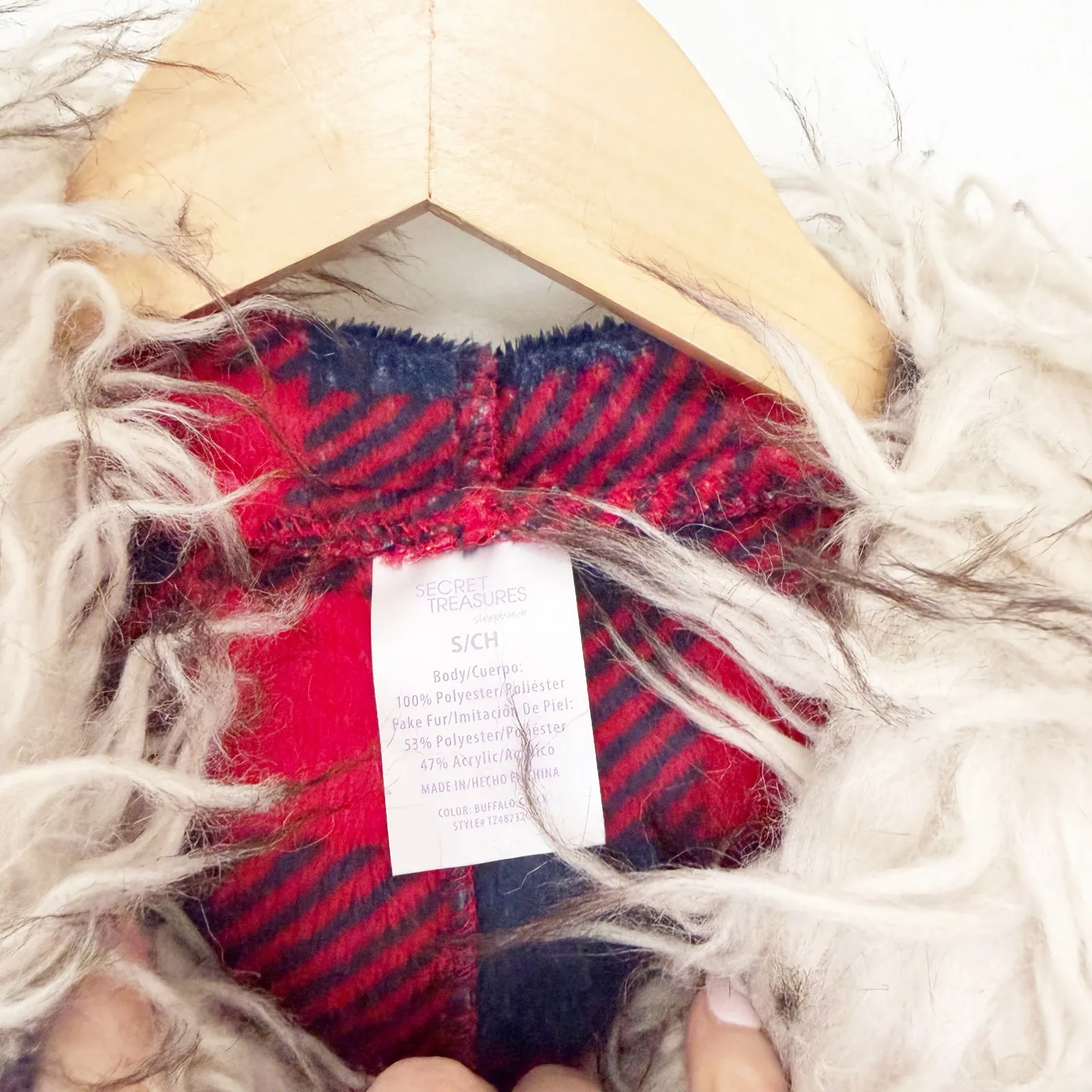 Secret Treasures Red Plaid Fleece One Piece Pajamas Sz S - Image 2