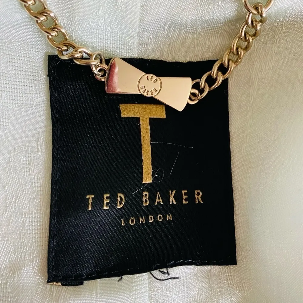 TED BAKER LONDON Mint/Cream/Gold Boucle Jacket Size undefined - Image 9