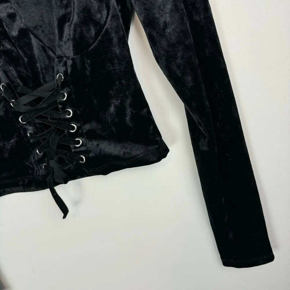 Cosmic Aura Black Velvet Corset Lace Up Top Sz Medium Hot Topic - Image 8