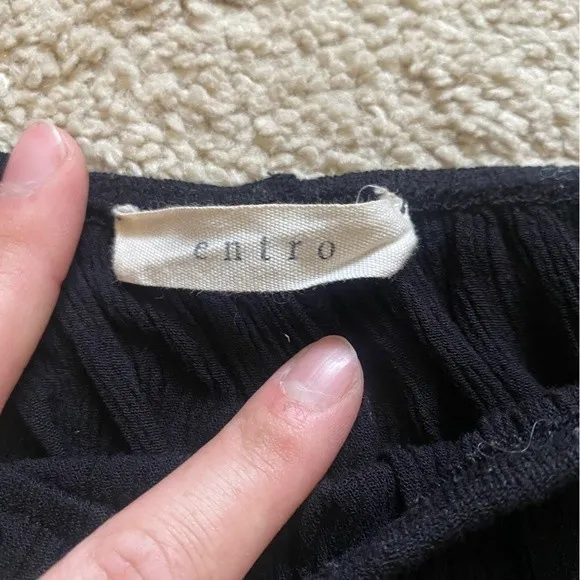 Entro Off-The-Shoulder Fringe Blouse - Image 2