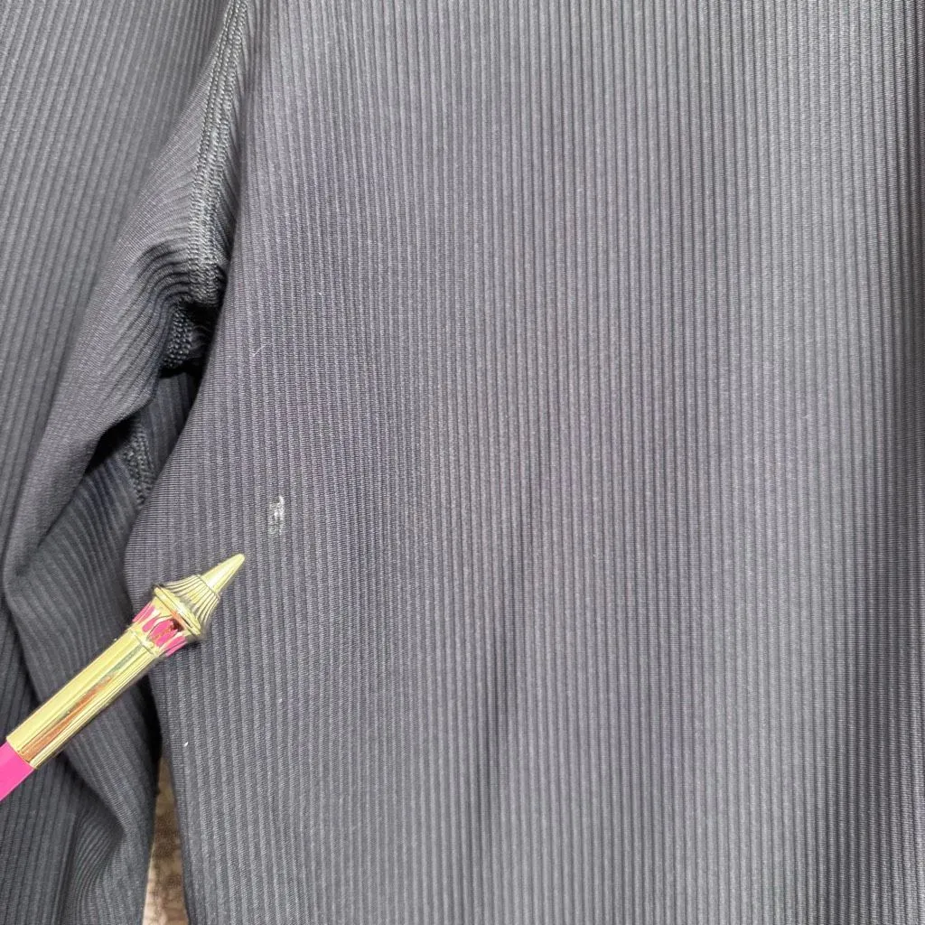 Old Navy Black Extra High Rise Ribbed Super Flare Leggings Medium - Image 7