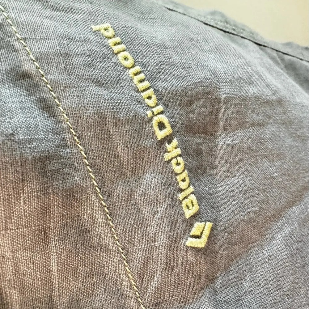 Black Diamond Women’s Poem Pants 100% Linen Grey Neon Green Size 6 - Image 2