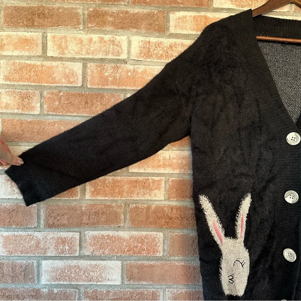 Aelfric Eden Bunny Rabbit Cardigan Sweater Unisex Medium Oversize Easter Novelty - Image 6