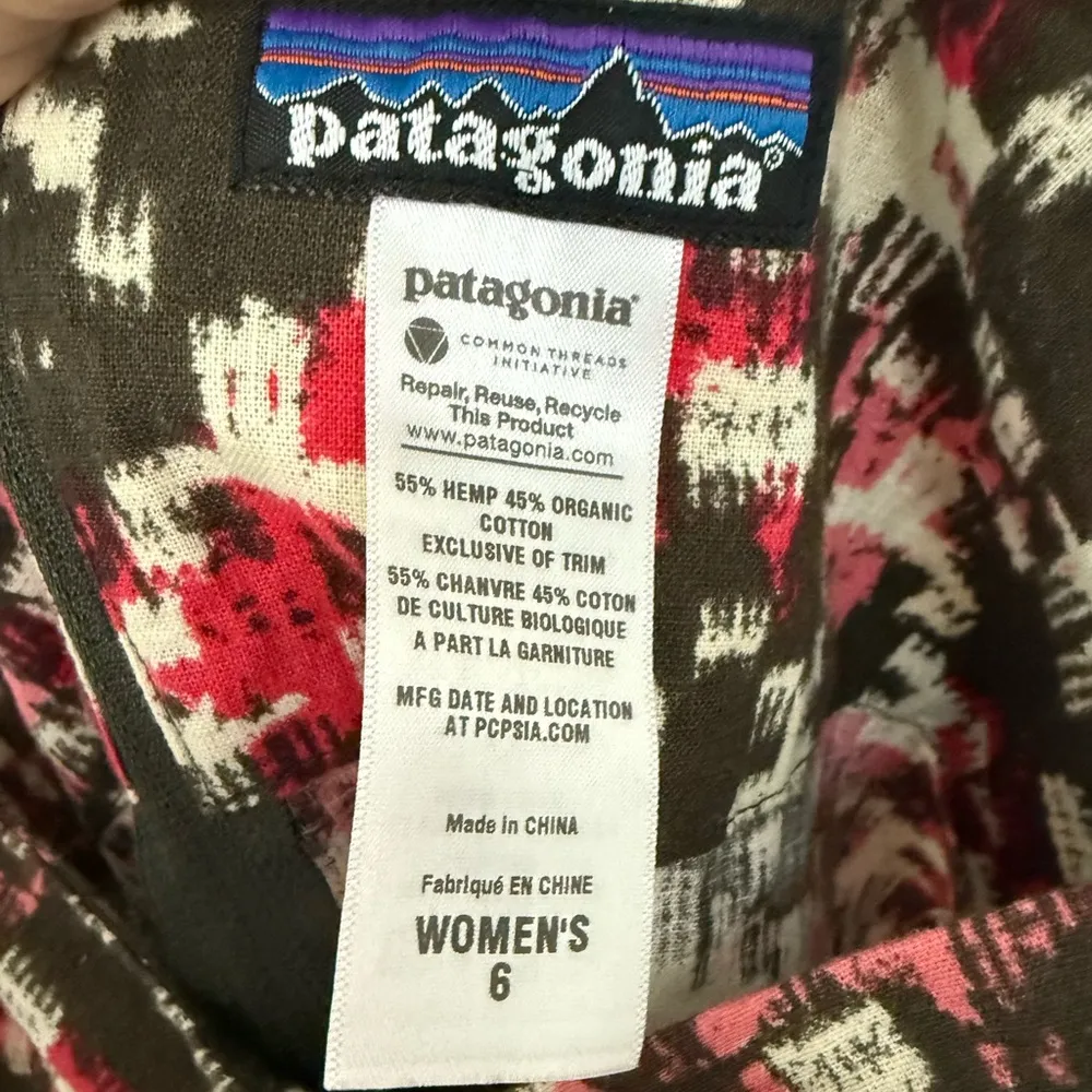 Patagonia W's Summertime Organjc Tank Top Pink Cream
Brown Camo Size 6 - Image 4