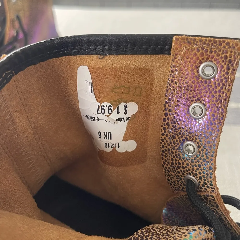 NWT Dr. Martens 1460 Rainbow Ray Suede Lace Up Boots Women’s Size 8 - Image 10