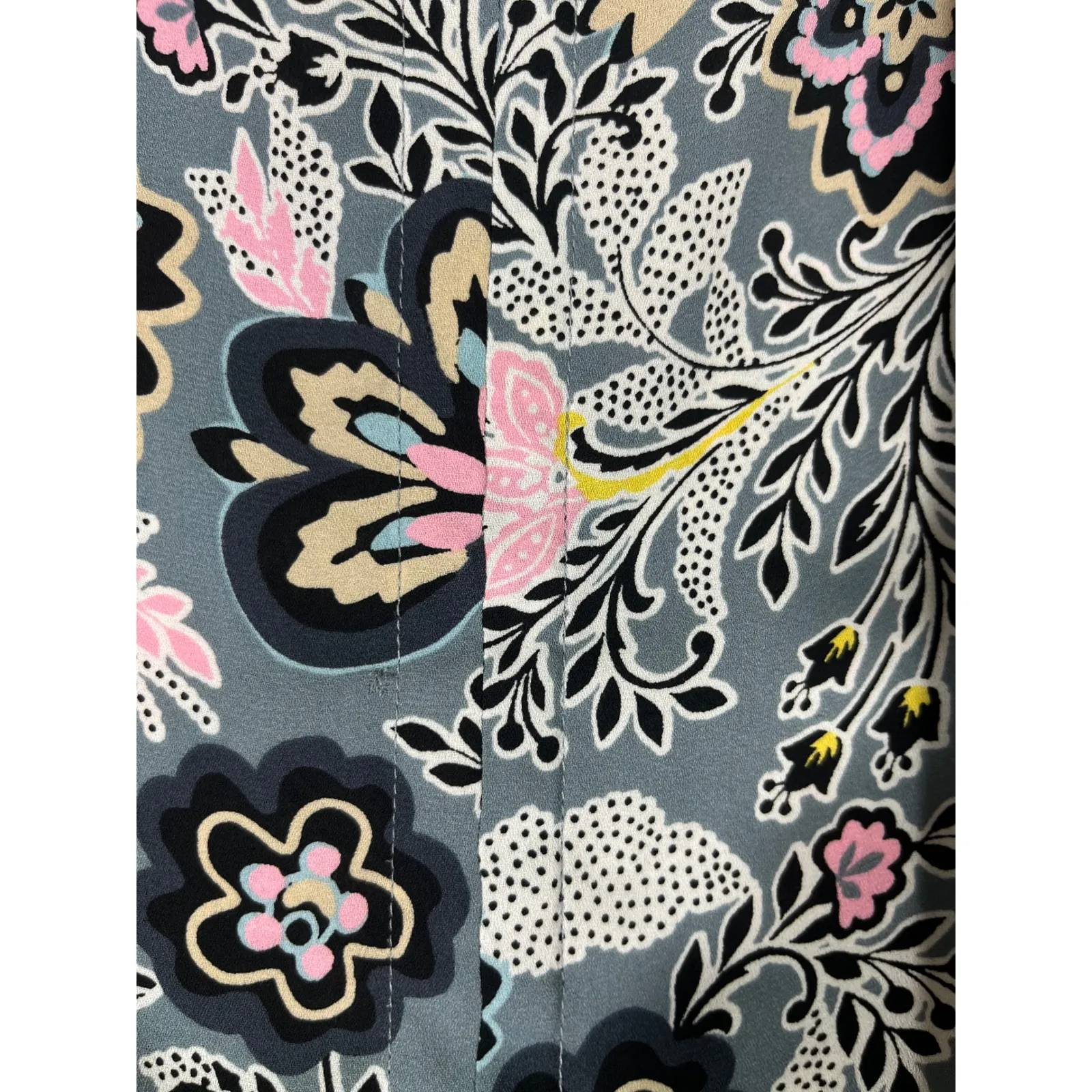 LOFT Outlet Women's Gray Floral Print Short Sleeve Keyhole Back Tunic Top Sz L Size L - Image 4