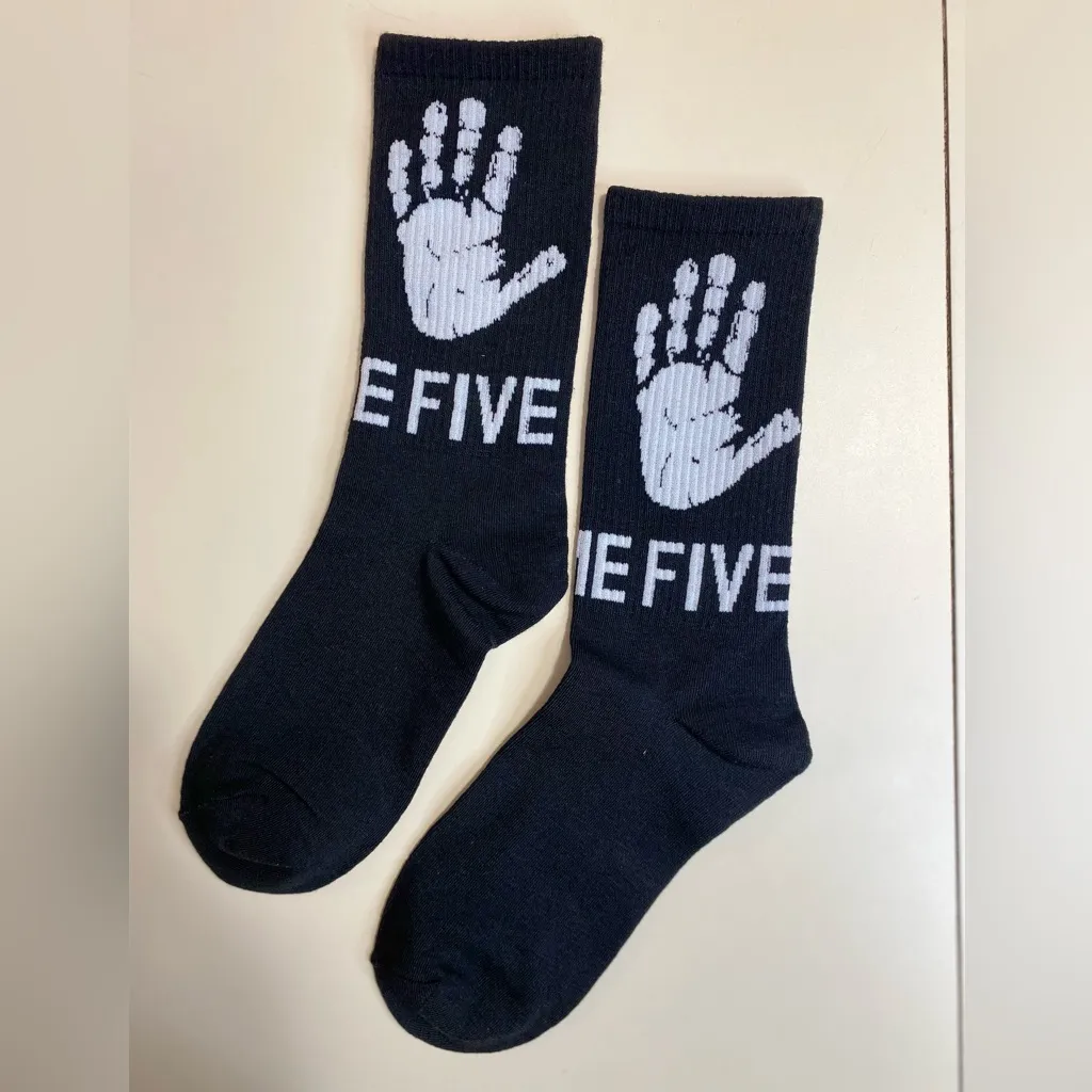 Women’s Size 5 - Image 2