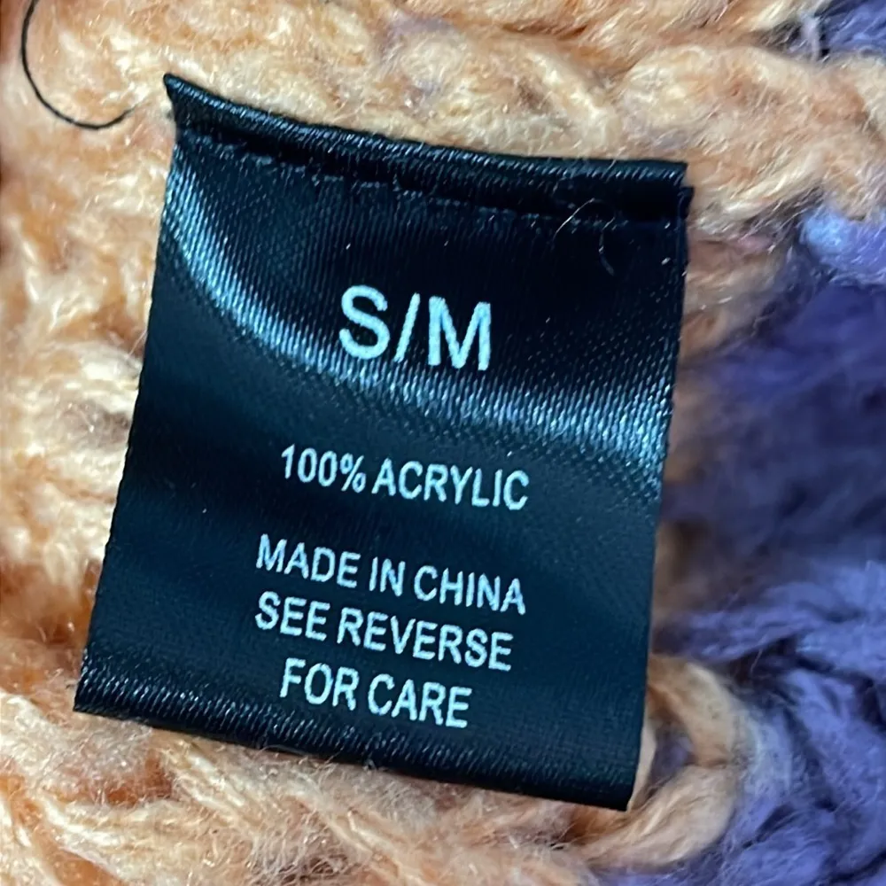 Wishlist Distressed Color Block Pullover
Sweater - Image 6