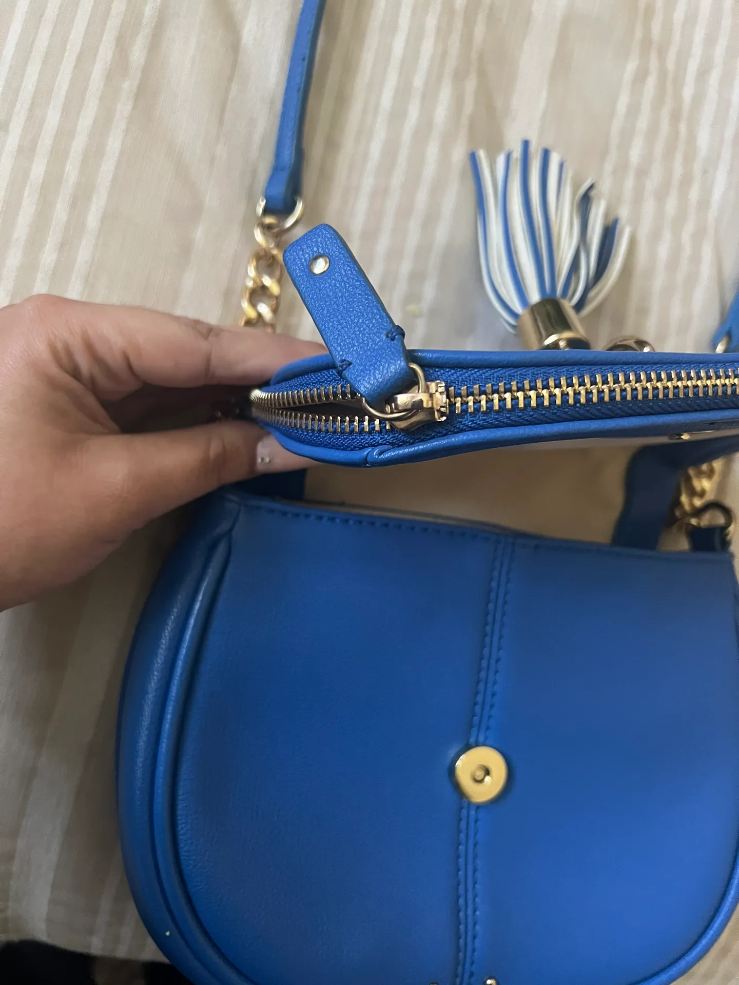 Blue Mid-Size Purse - Image 4