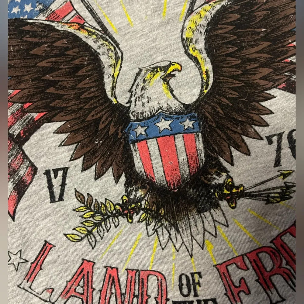 NWOT large women’s American cutoff keyhole top Gray - Image 3