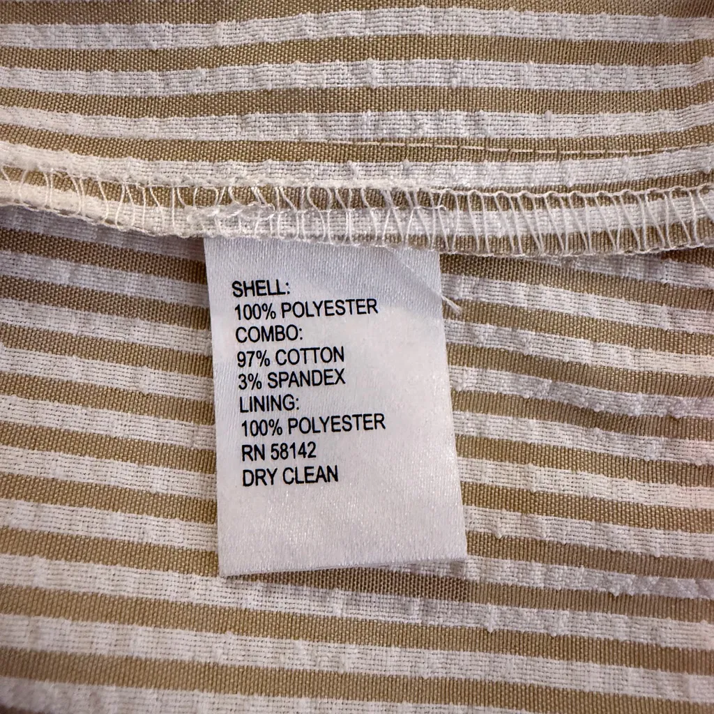 London Times NWT Seersucker Striped Dress with Peach Accents and Open Back - Image 7