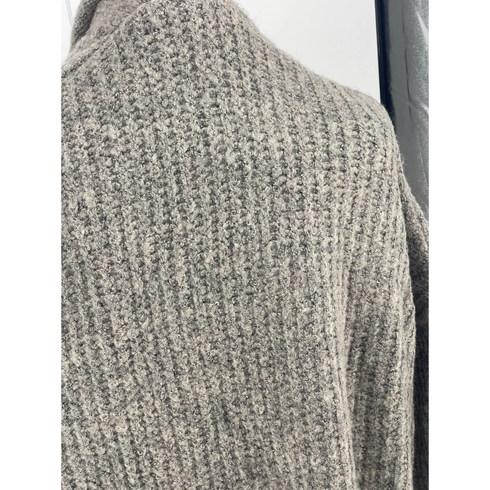 Charlotte‎ Russe Knit Cardigan Sweater Medium Women's Beige Chunky - Image 5