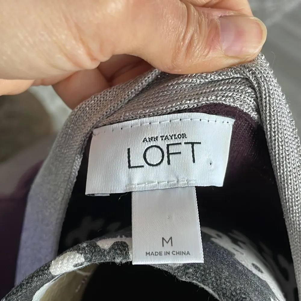ANN TAYLOR LOFT Purple/Plum Cardigan Size Medium - Image 5
