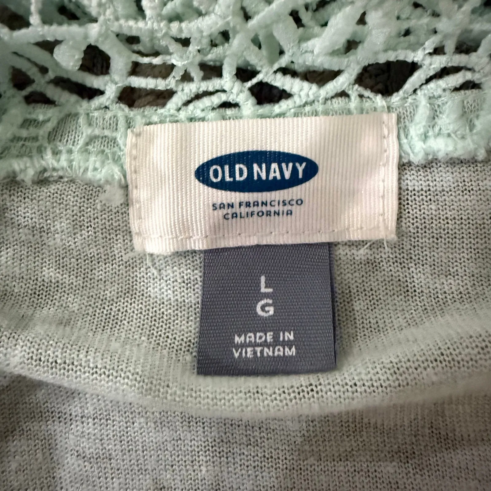 Old Navy Womens Top Large L Light Green Lace Yoke‎ Sleeveless Casual Blouse - Image 3