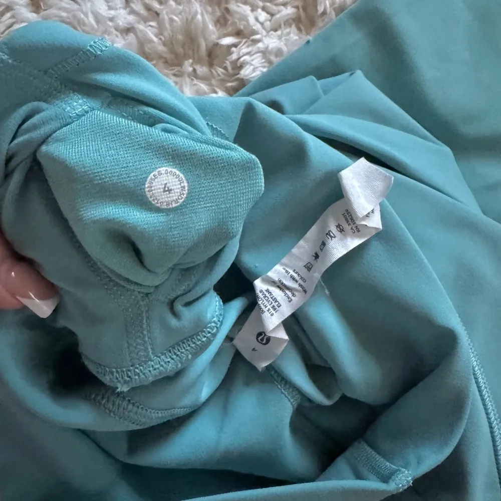 Lululemon Tidal Teal Align HR Pant 25” 🩵 - Image 3