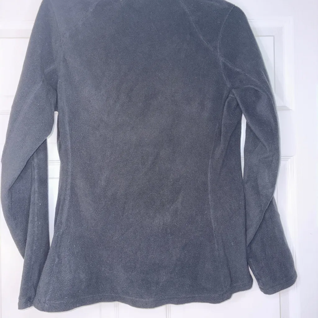 The North Face Women’s Charcoal Zip-Up Pullover - Image 3