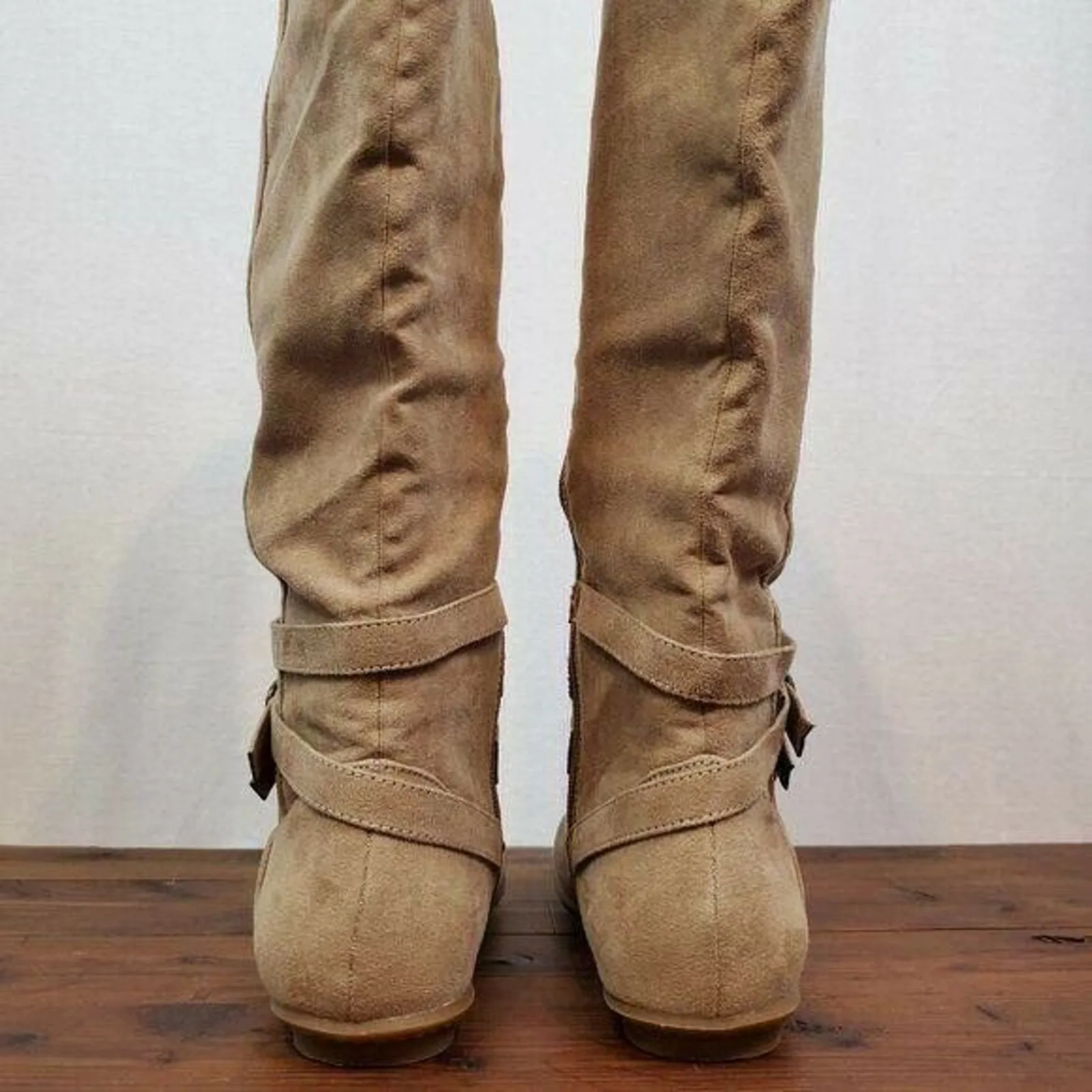 JustFab‎ Womens Boots 7 Brown Suede Knee High Zip Up Flat Pull-On Almond Toe - Image 3