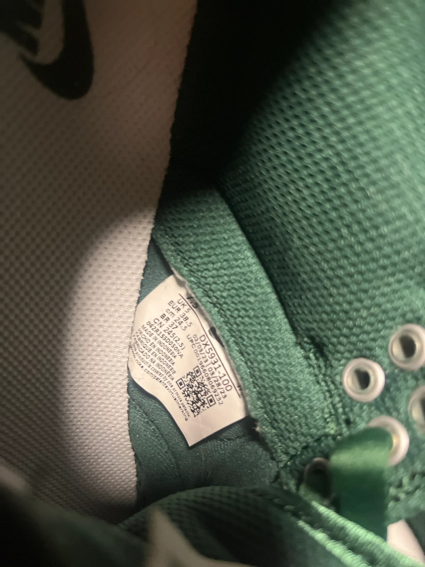 Women’s Dunk Low - Image 5