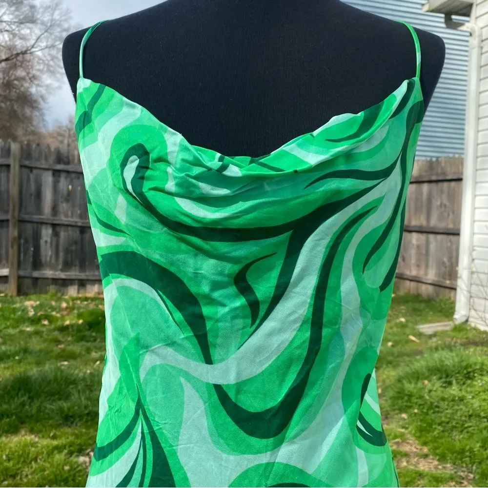 Zara Safia Green Swirl Criss Cross Tank Top - Image 5
