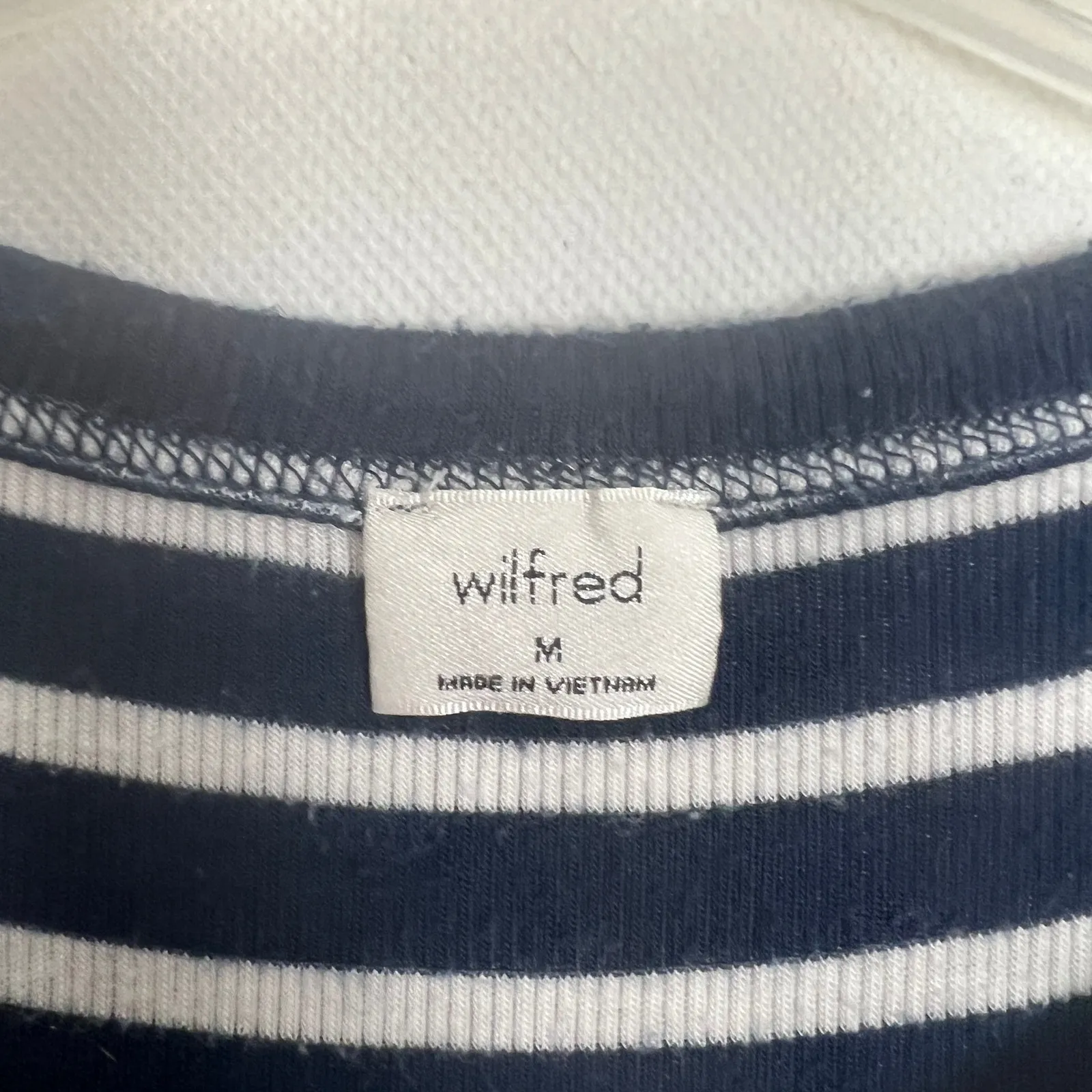 Aritzia Wilfred Striped Blue & White Ribbed Top Size Medium - Image 2