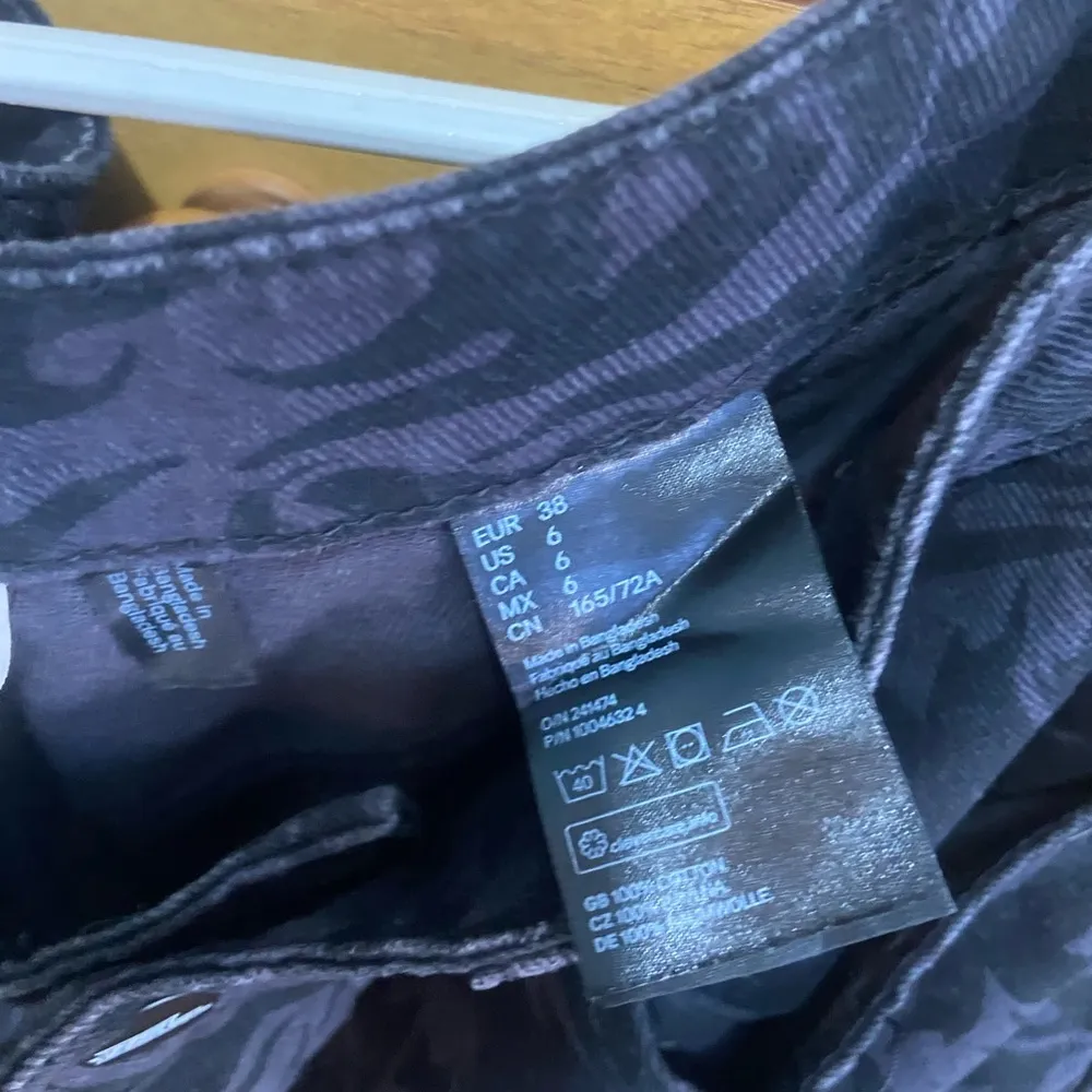 H&M No Fear Jeans size 6 - Image 6