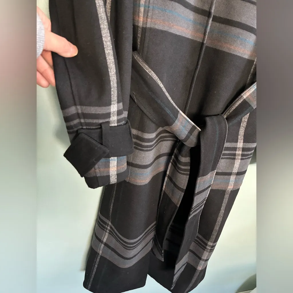 White House Black Market Women's Black Plaid Long Trench Coat Sz XL - Image 2