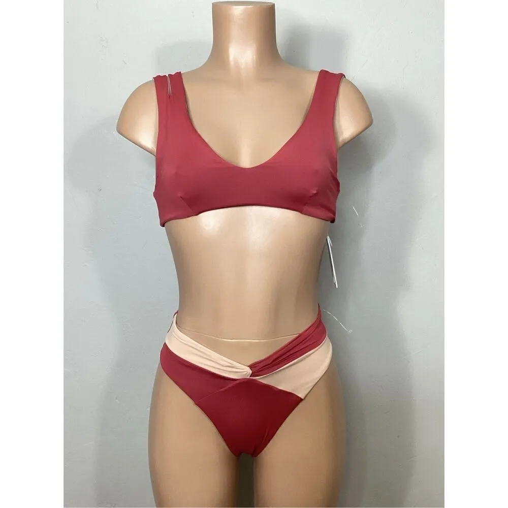 New. L*SPACE high waisted bitsy bikini. L-top/S-bottom. Retails $191 - Image 4