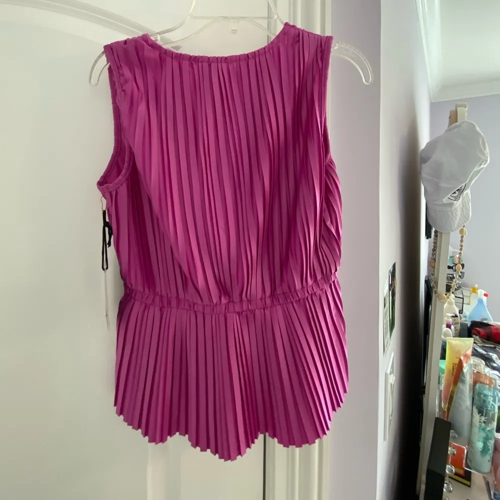 Business Tank Top - Image 2