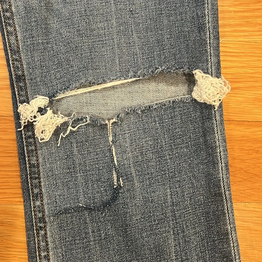 Abercrombie & Fitch the 90s slim straight ultra high rise jeans size 28/6L. - Image 3