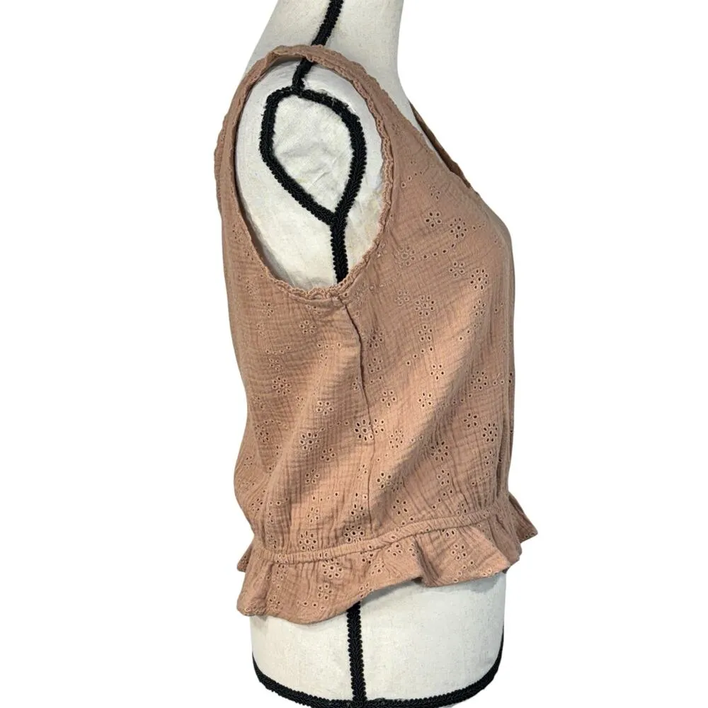 Self Esteem JRS Medium Floral Eyelet Top Crochet V-Neck Sleeveless Ruffled Tan - Image 3