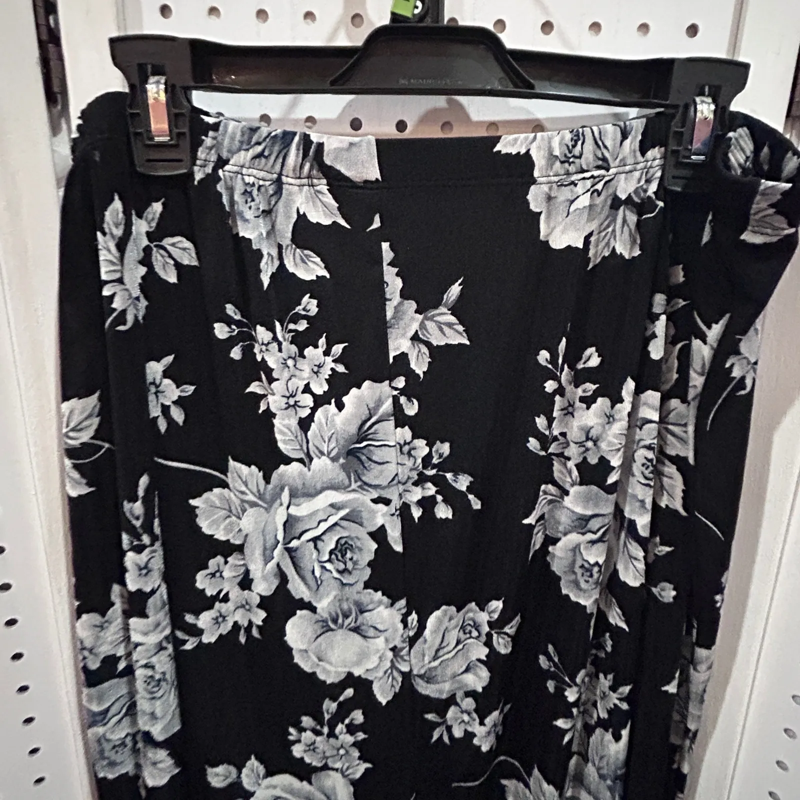 Fashion Bug Black Floral Maxi Skirt Size 8/10 Boho Flower Print Elastic Waist - Image 8