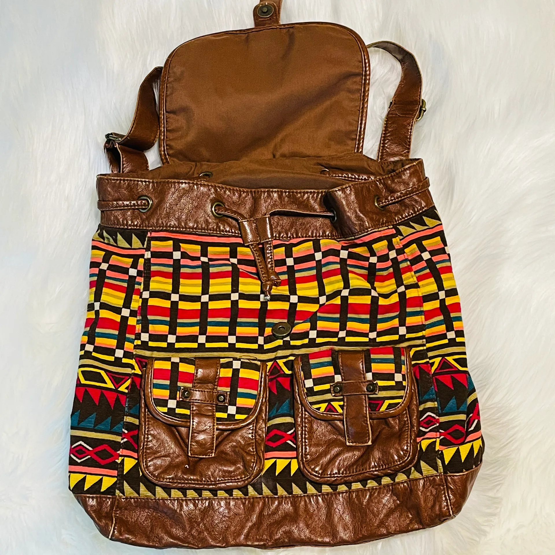 Mudd Boho Tribal Aztec Canvas Backpack - Image 4