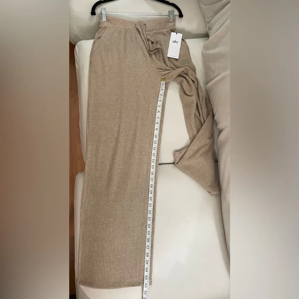 Alo Yoga NWT Muse Wide Leg Pants With Pockets Gravel Heather Color Size S - Image 9
