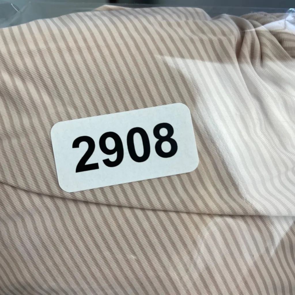 Zyia‎ Woman's XL Light Pink Long Sleeve Striped Open Back Athletic Work Out Top - Image 9