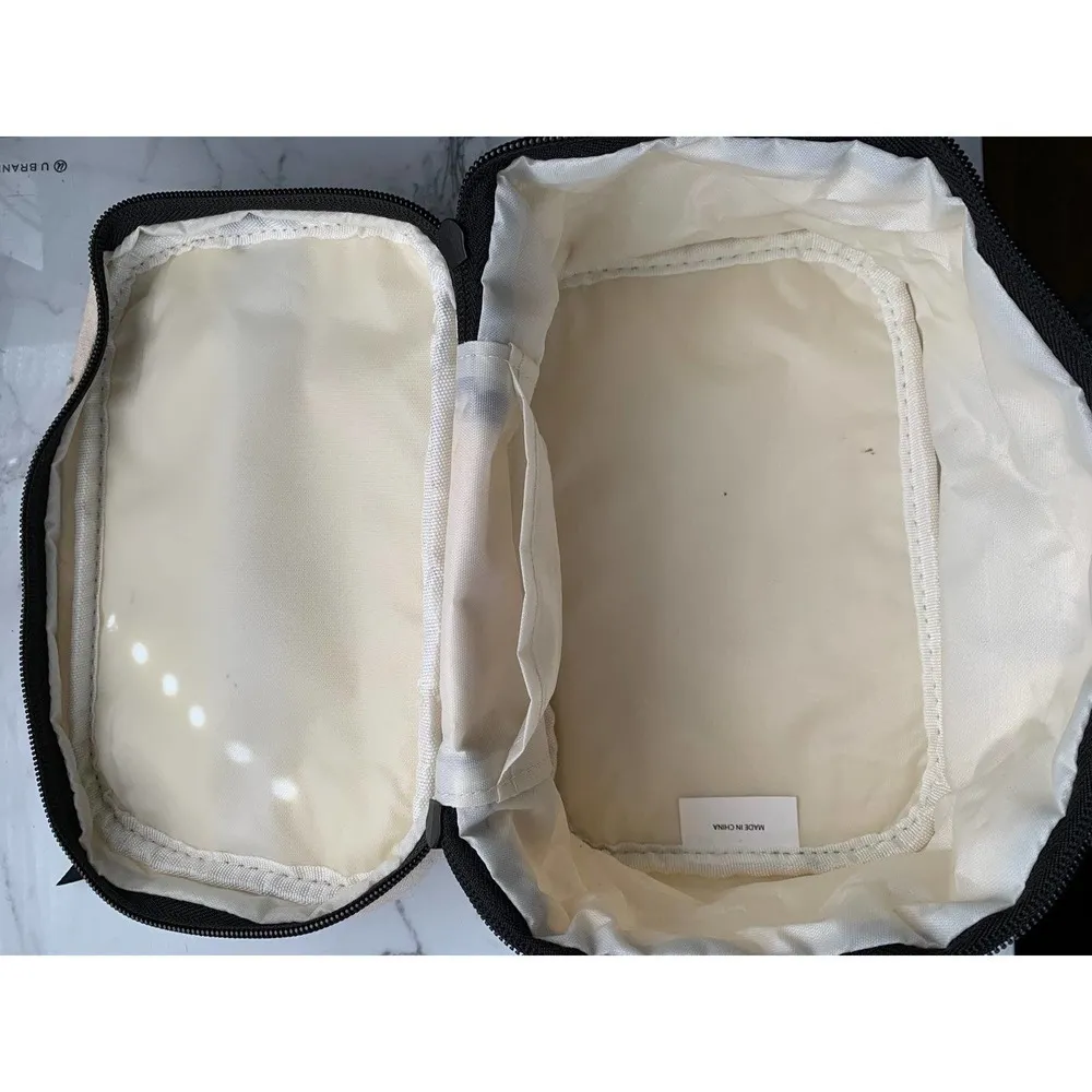 Hallmark Collectibles‎ Makeup Bag - Image 7