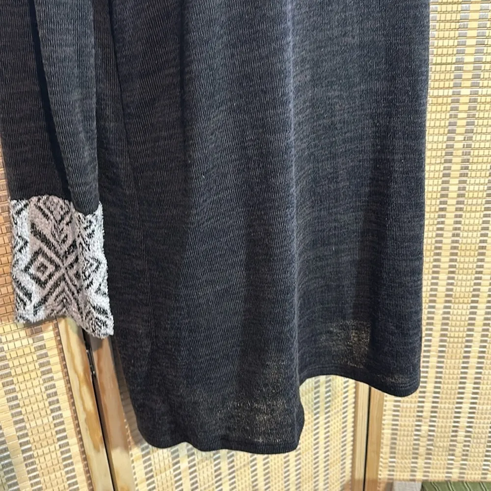 Bellamie Dark Gray Tunic Length Sweater Geometric Print Cowl Neck & Cuffs XL - Image 6