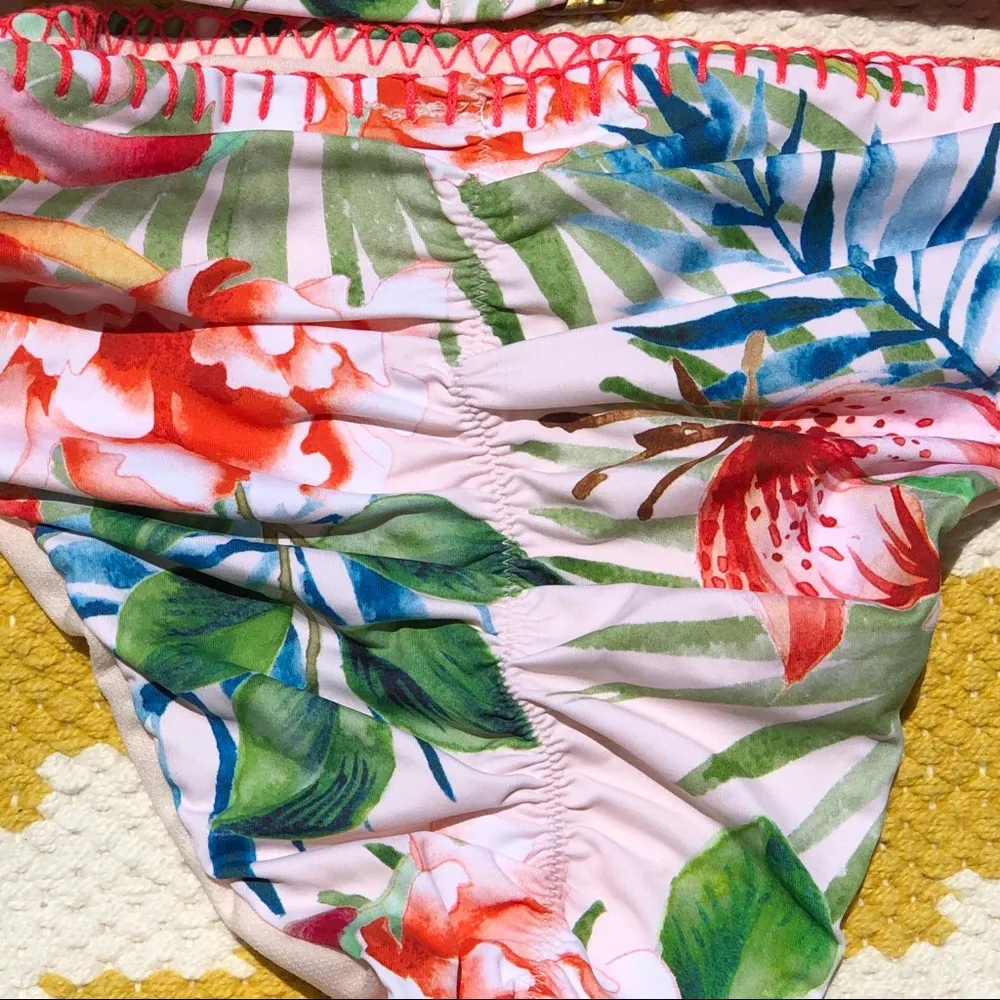 Lucky Brand Floral Bikini Set Ruched M - Image 9