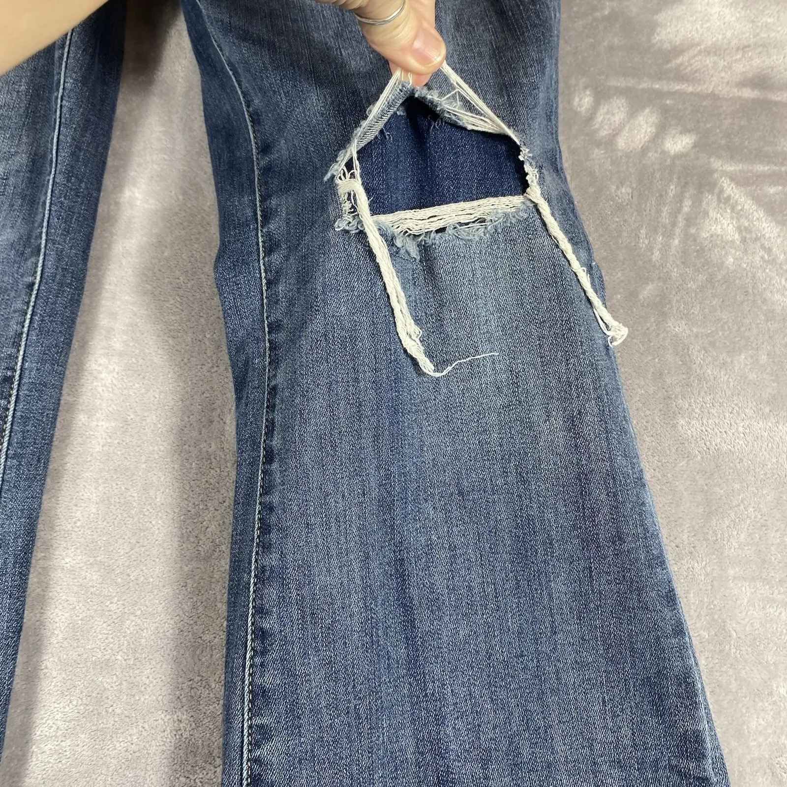 Judy Blue Jeans 15 / 32 Boot Cut Distressed Fringe Raw Hem Hipster Rodeo Stretch - Image 9