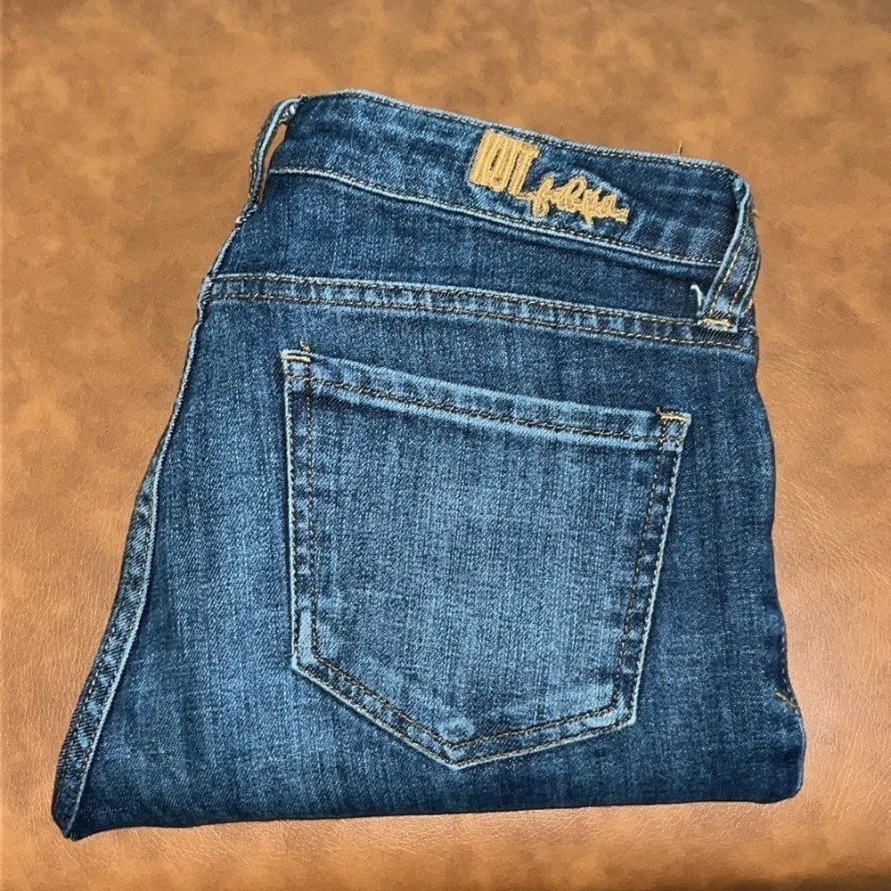 Kut From The Kloth Cuffed Hem Mid Rise Size 2 - Image 3